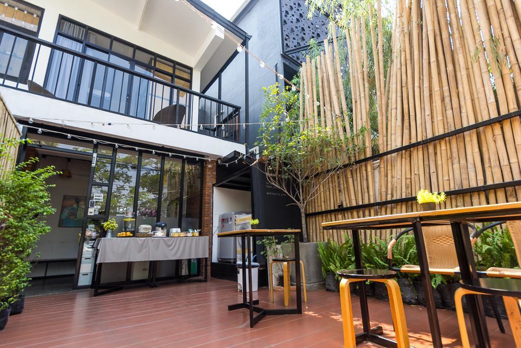 Z'S Hostel At Tha Phae Gate Chiang Mai Esterno foto